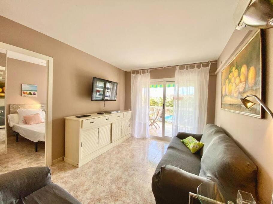 For A Stay Living Park سالو المظهر الخارجي الصورة